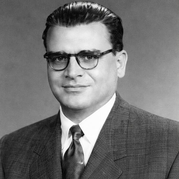 پرونده:NURمحمد غنیمی هلال.jpg