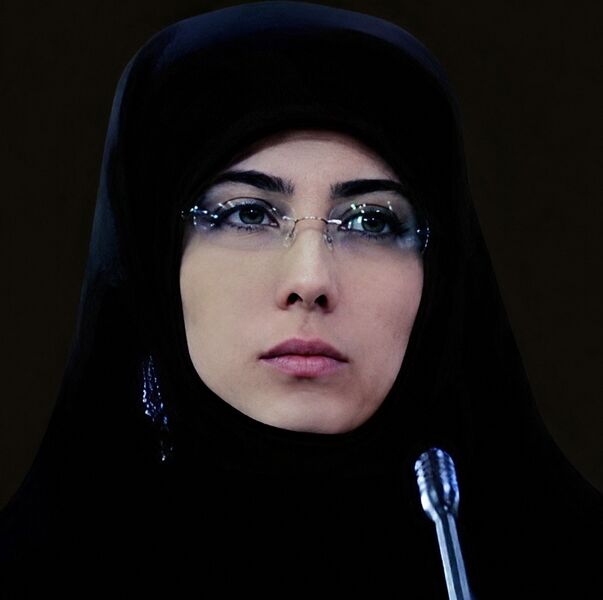 پرونده:NUR94028.jpg